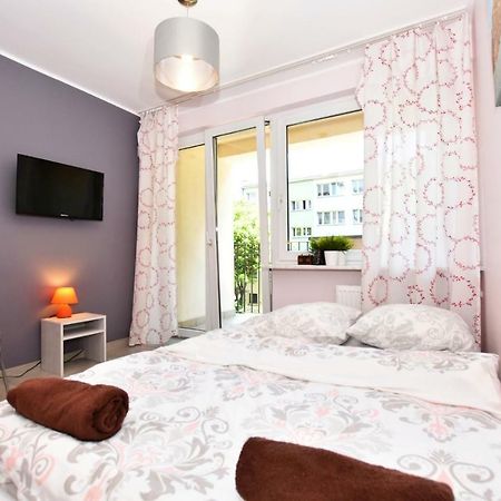 City Central Hostel Laciarska Wroclaw Bagian luar foto
