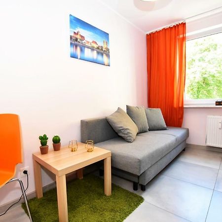 City Central Hostel Laciarska Wroclaw Bagian luar foto