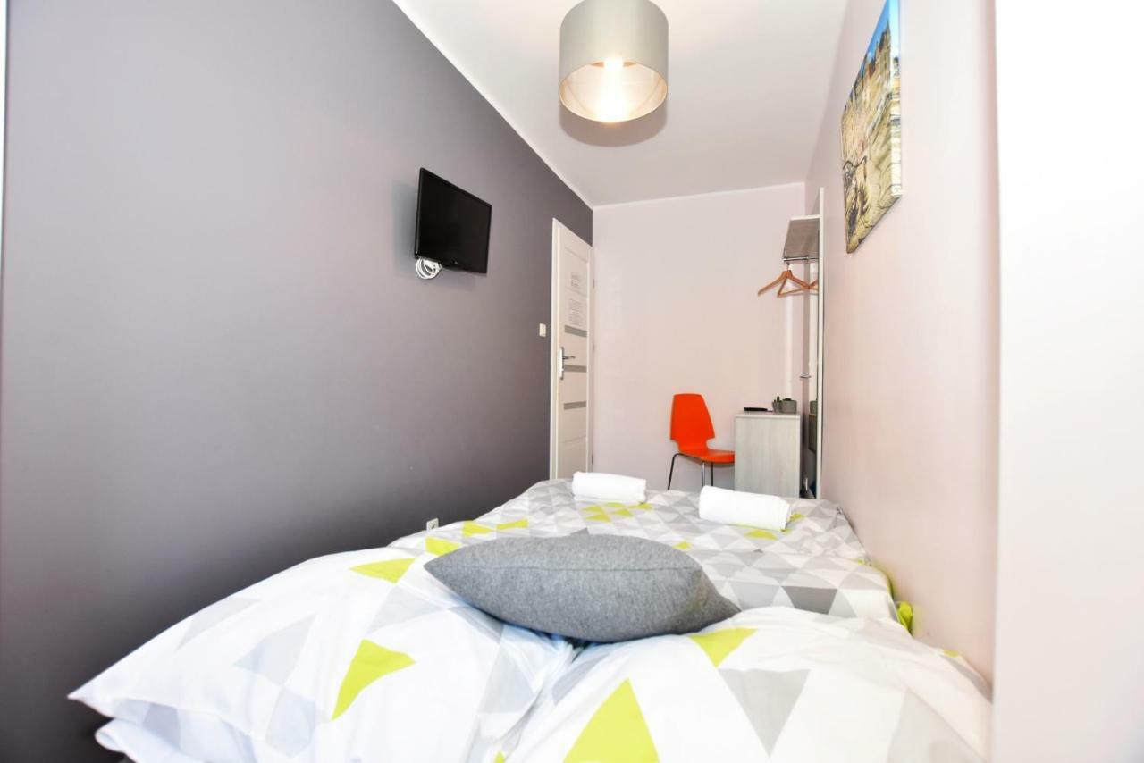 City Central Hostel Laciarska Wroclaw Bagian luar foto